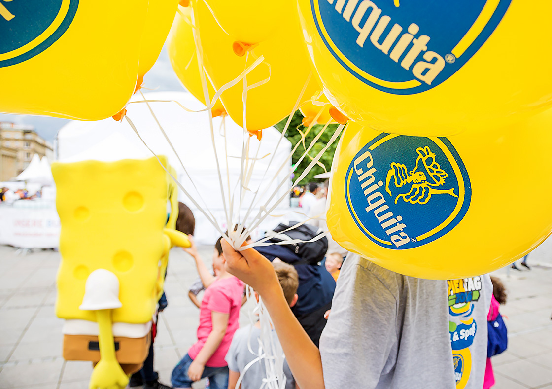  Referenz - Nickelodeon - Day of Play with Chiquita